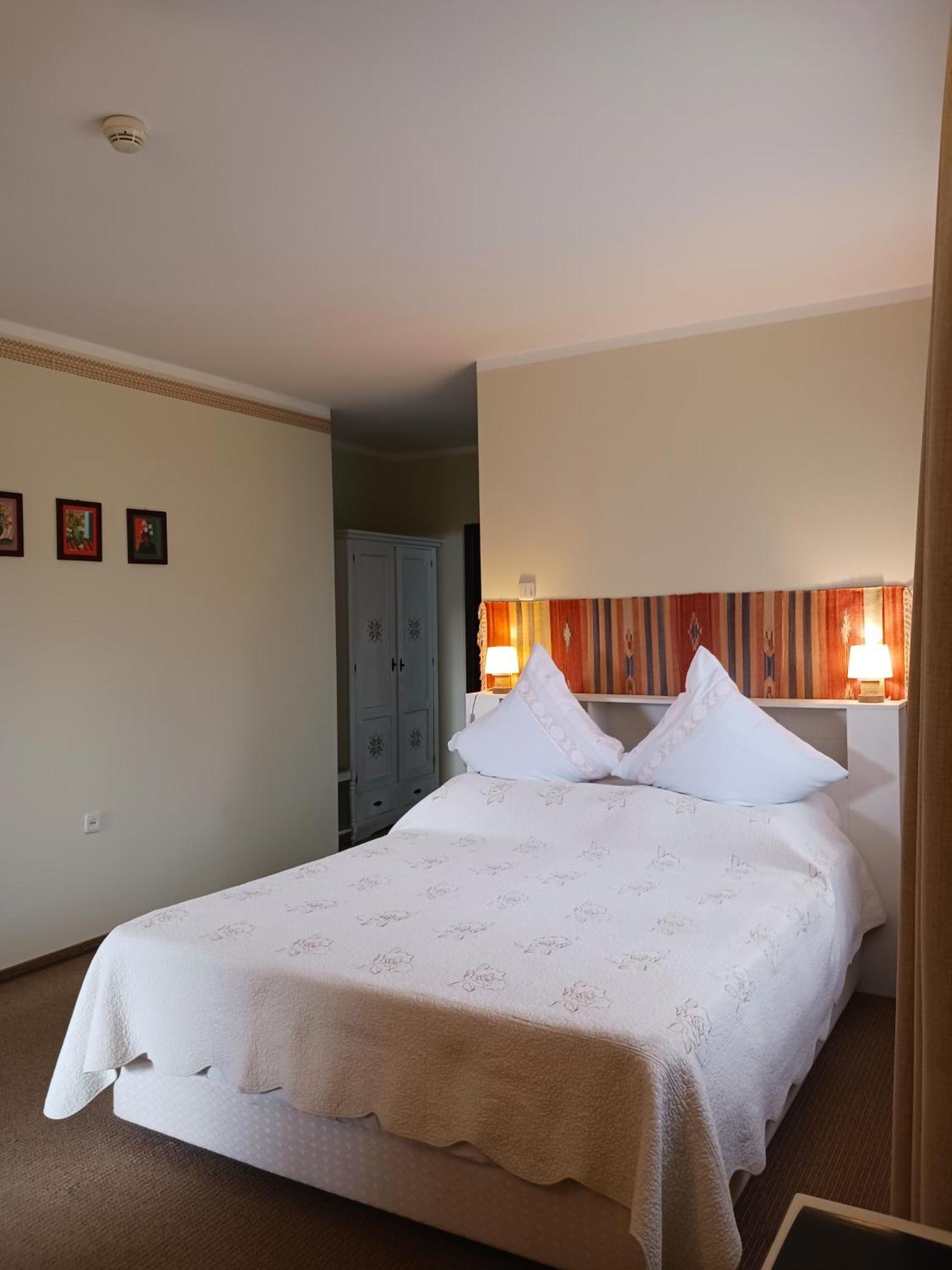 Casa Calin Hotel Vámfalu Kültér fotó
